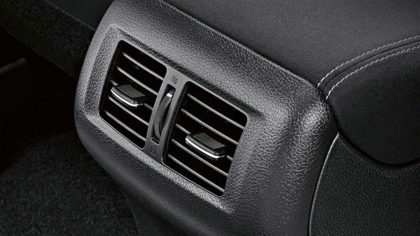 Nissan Navara Rear Air Conditioning Vents